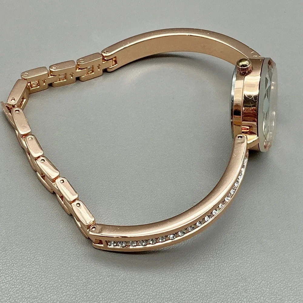 Ellen Tracy Watch Women's Rose Gold Tone Crystal Bracelet 30mm NEW BATTERY